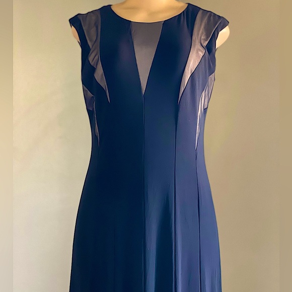 R&M Richards Evening Gown - Picture 2 of 13